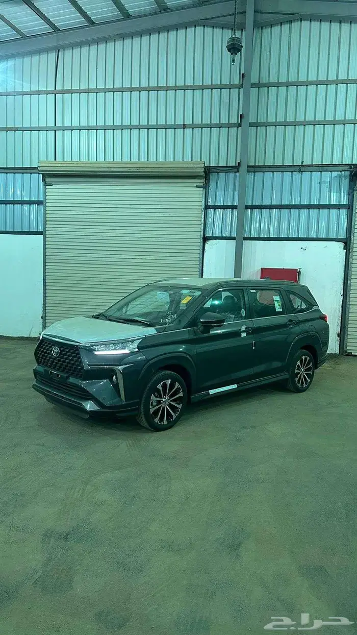 تويوتا فيلوز فل كامل 2025 1