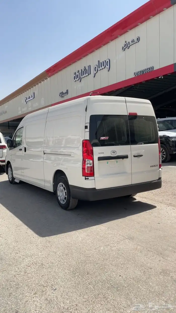 تويوتا باص هايس بضاعة سقف عالي 2026 قير عادي ديزل. سعودي. 1