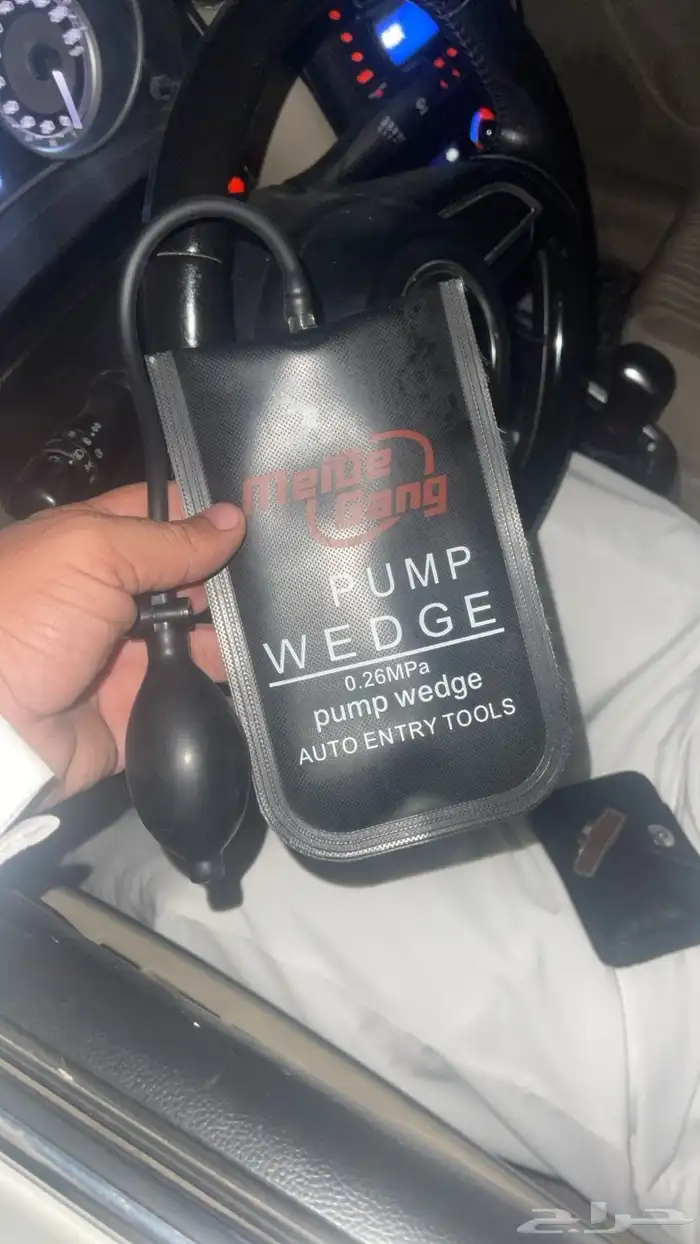 خدمة فتح باب السيارات واشتراك سياره داخل الطايف فقط الخدمه 2 0