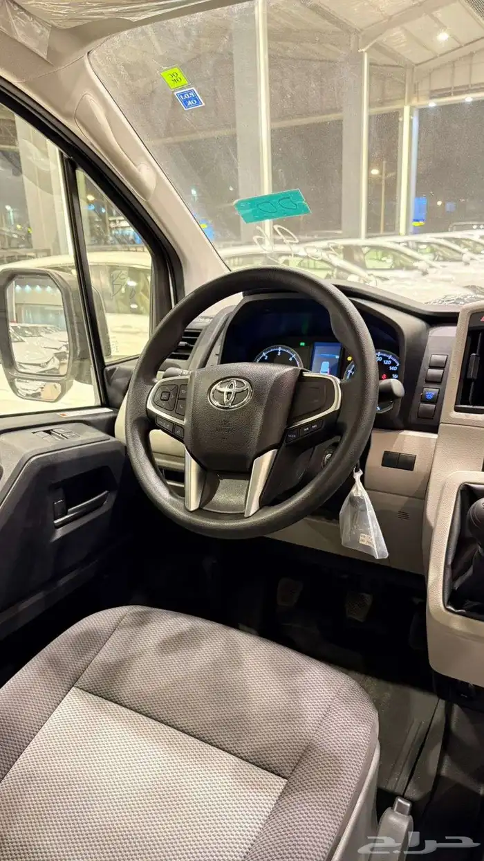 تويوتا باص هايس ديزل 2026 قير عادي 13 راكب( باقل الاسعار ) 5