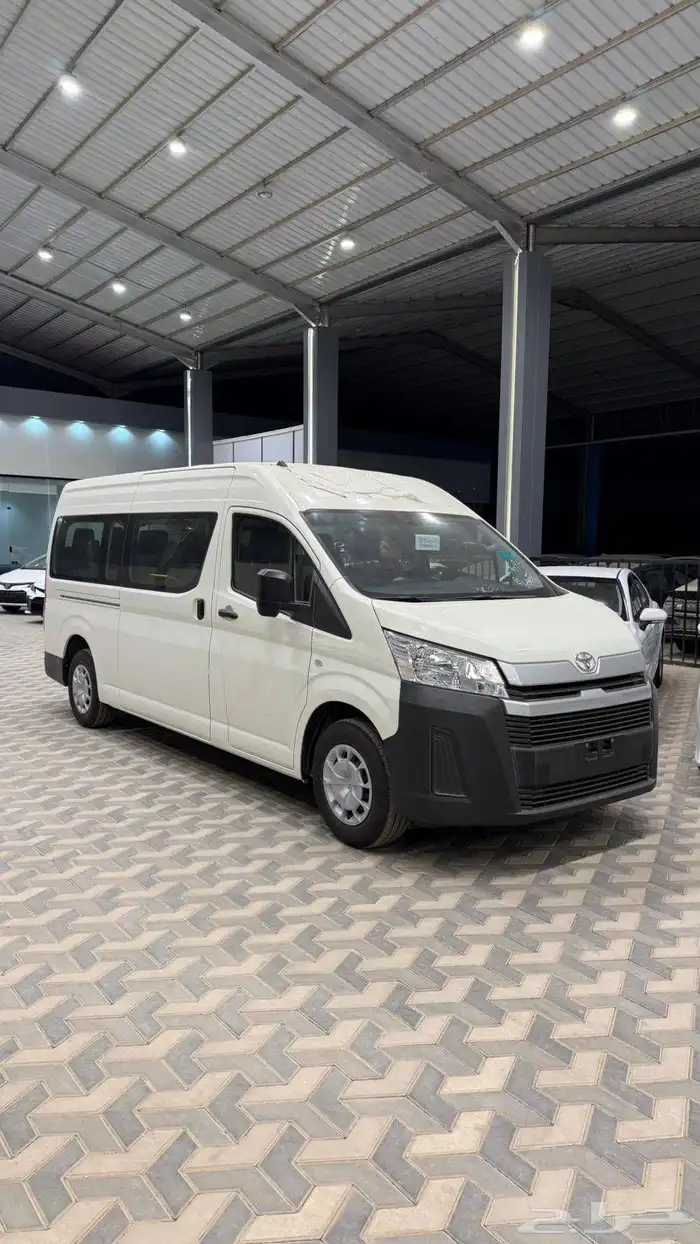 تويوتا باص هايس ديزل 2026 قير عادي 13 راكب( باقل الاسعار ) 2