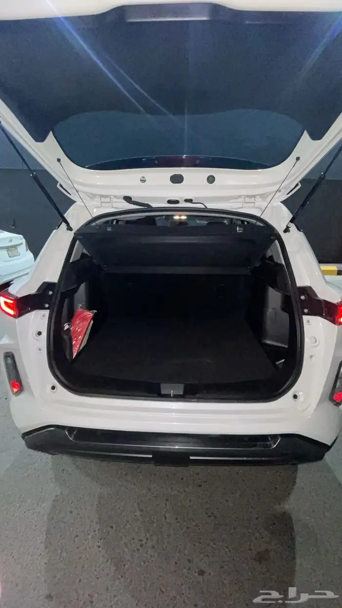 تويوتا اوربان كروزر 2024 2