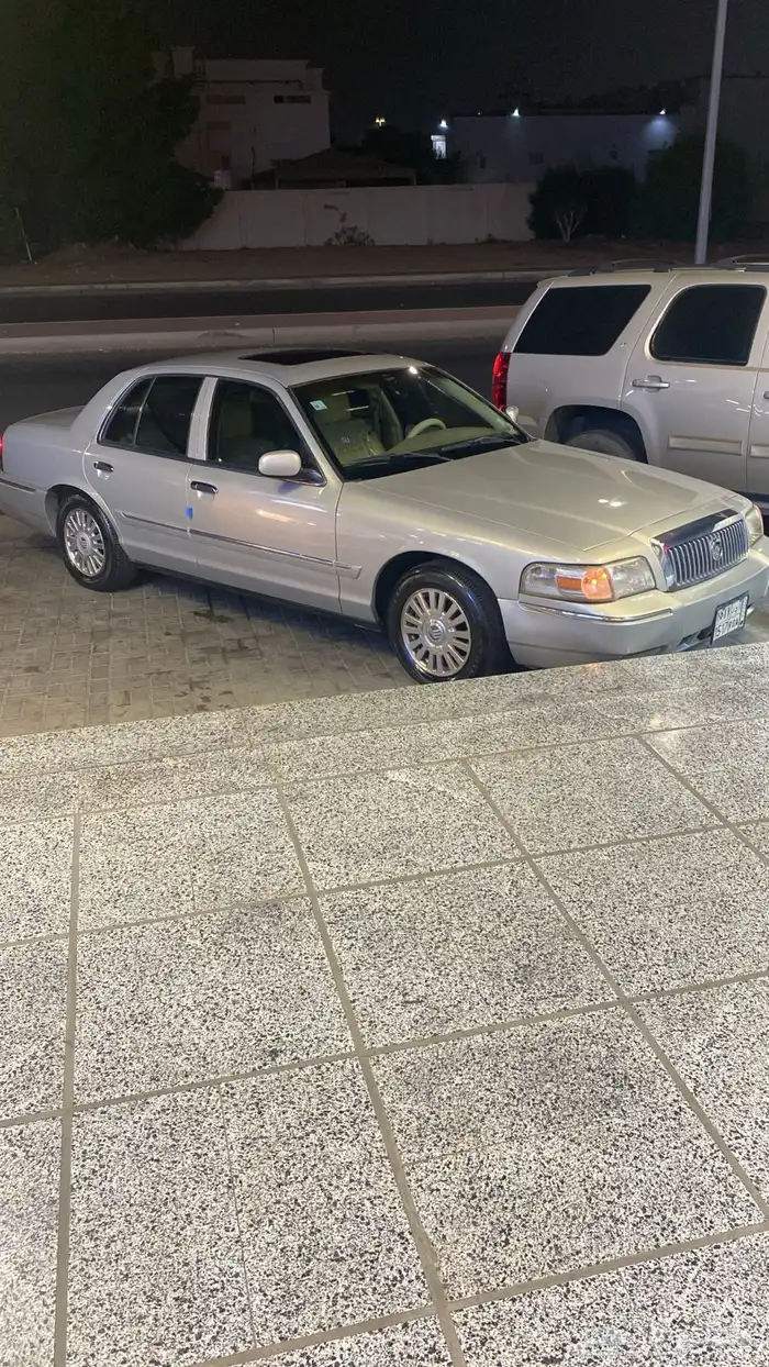 فورد ماركيز 2006 نظيف تم البيع 2