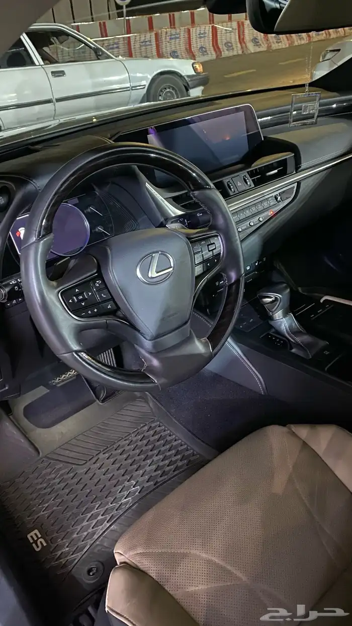 للبيع لكزس ES350 17