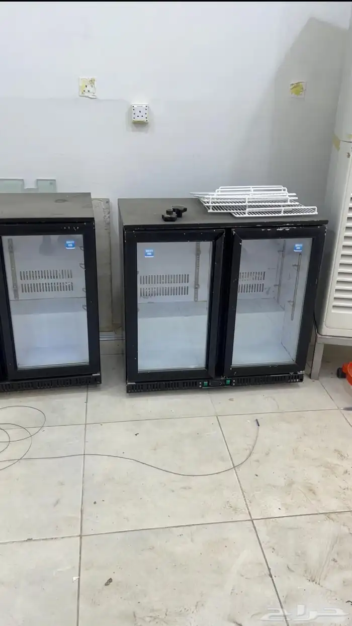 معدات مطاعم وكافيهات كاملة للبيع 0