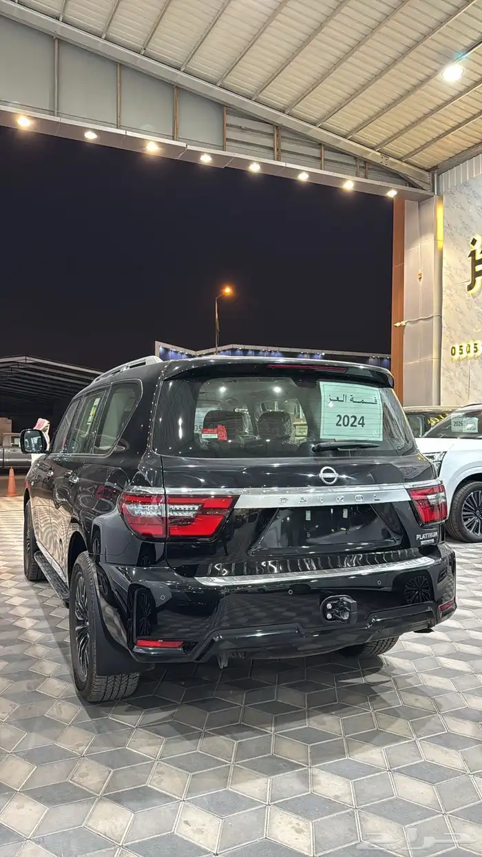 نيسان باترول - بلاتينيوم V8 -فل كامل - 2024 8