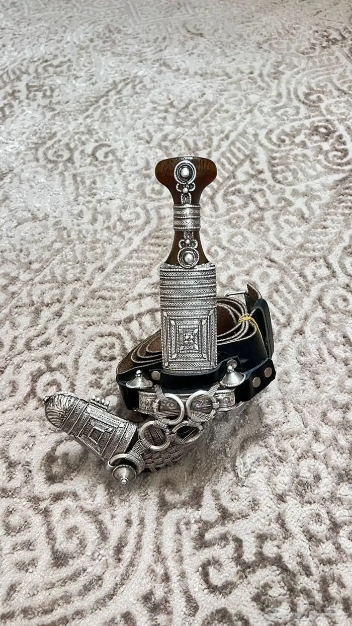 خنجر زراف صافي للبيع ع السووم 3