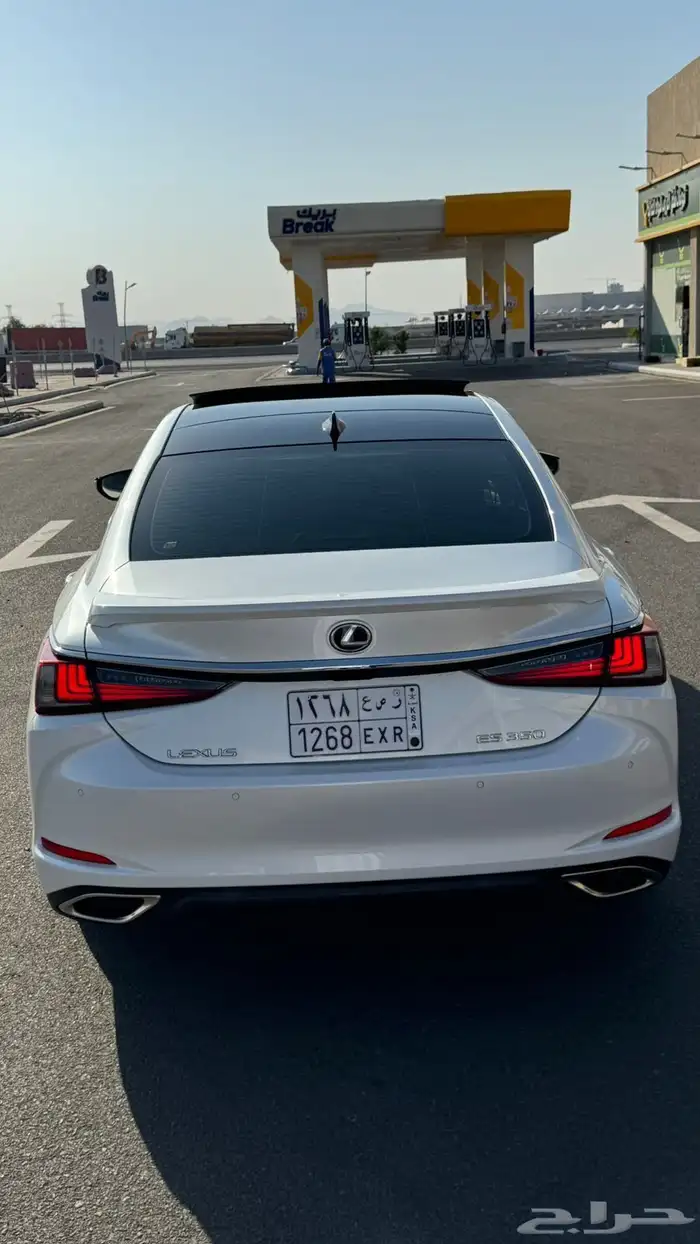 لكزسس es 350 سعودي 2023 8