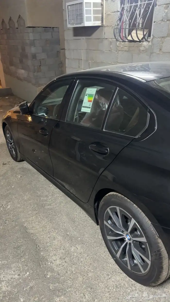 بي ام دبليو 2025 1