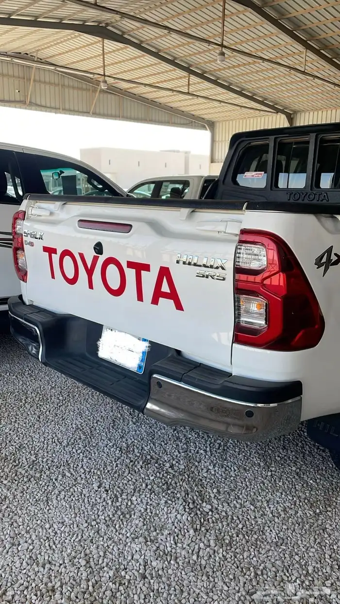 هايلكس دبل تماتيك 2024 ديزل 6