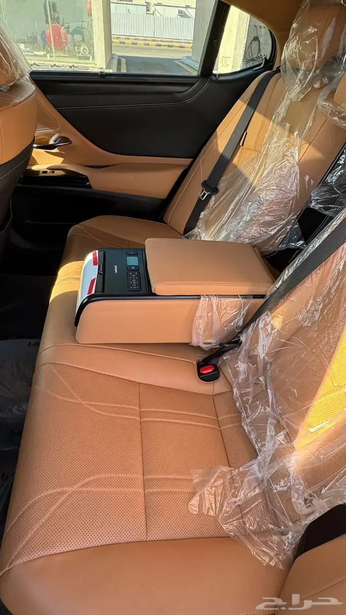 لكزسس es 350 سعودي 2023 16