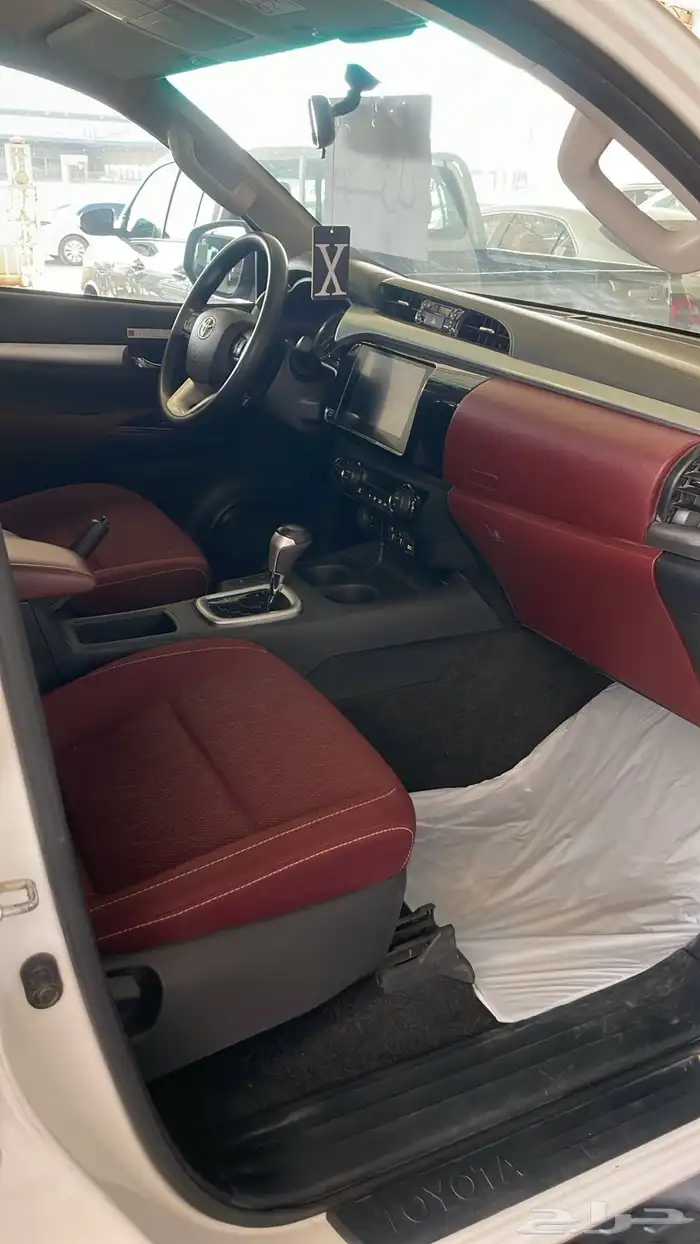 هايلكس دبل تماتيك 2024 ديزل 14