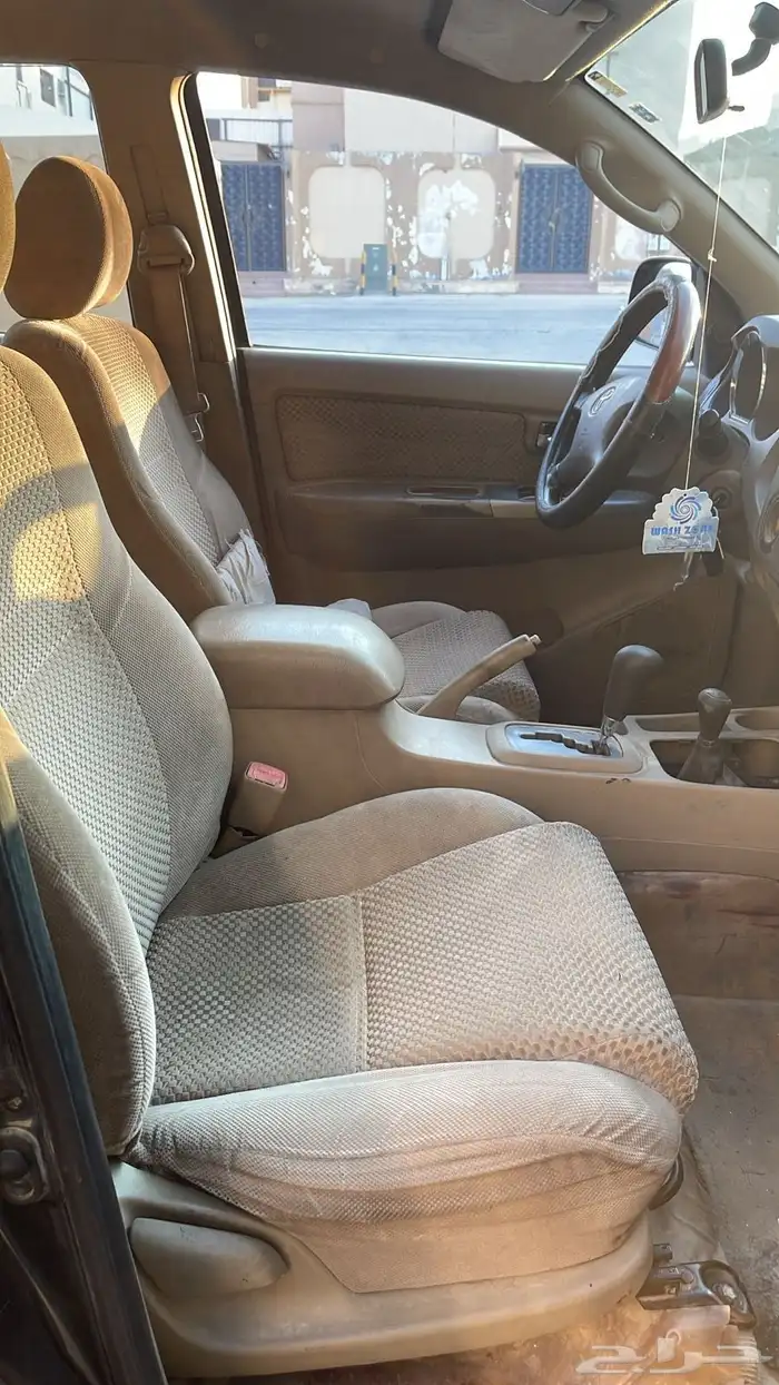 فورتشنر 2010 5