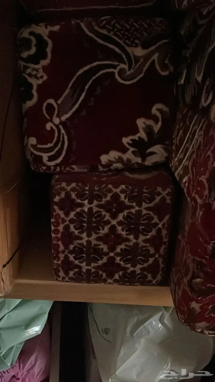 مساند قديمة 2