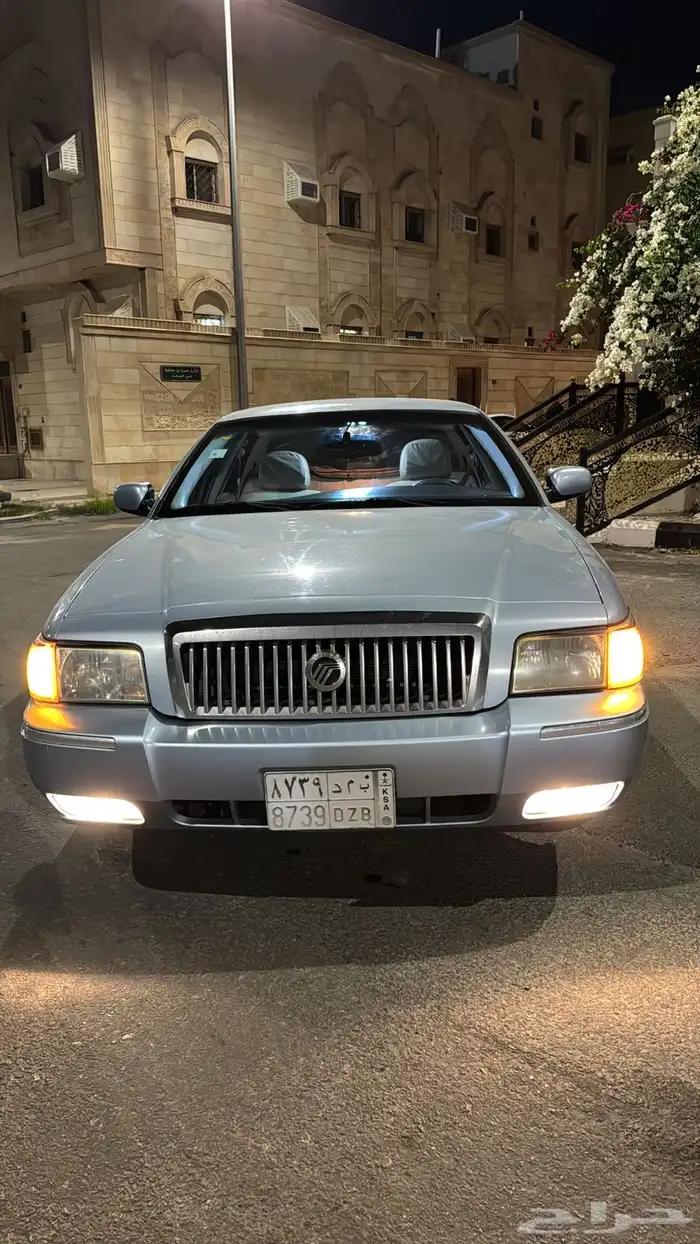 فورد جراند ماركيز موديل 2010 0