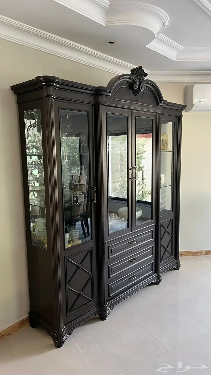 طاولة طعام كبير 3