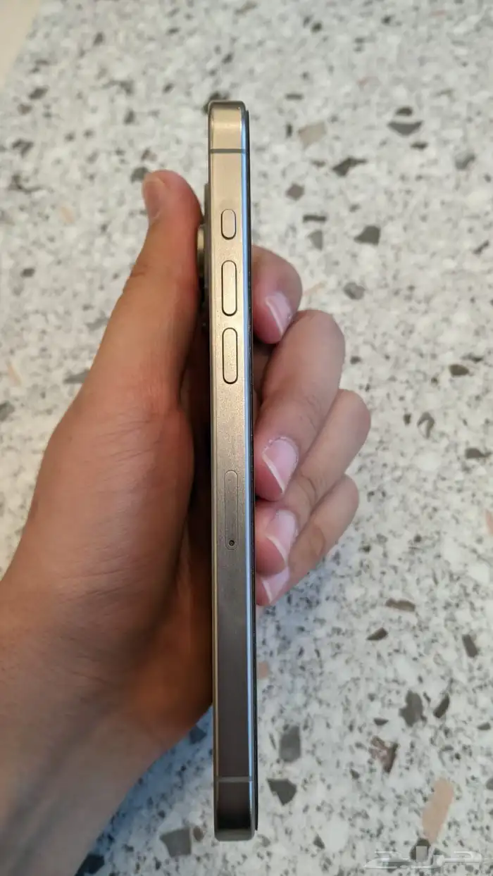 ايفون 15 برو ماكس 256 GB 3