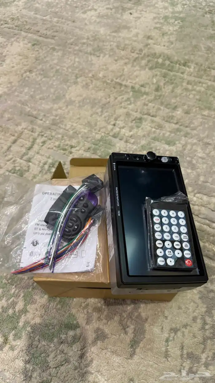 للبيع شاشة سيارة 4