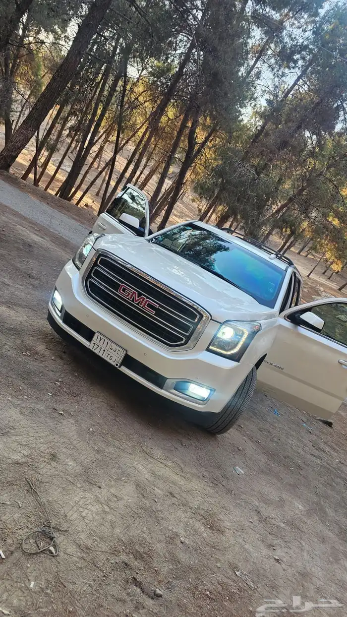 جي ام سي يوكن 2015 5