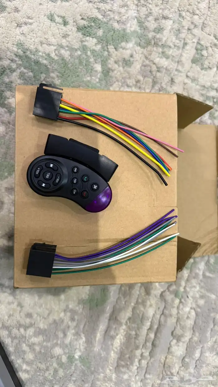 للبيع شاشة سيارة 3