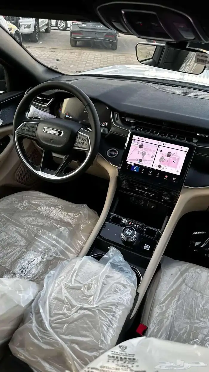 جيب جراند شيروكي لاريدو 2025 اقوي العروض لفتره محدوده 6