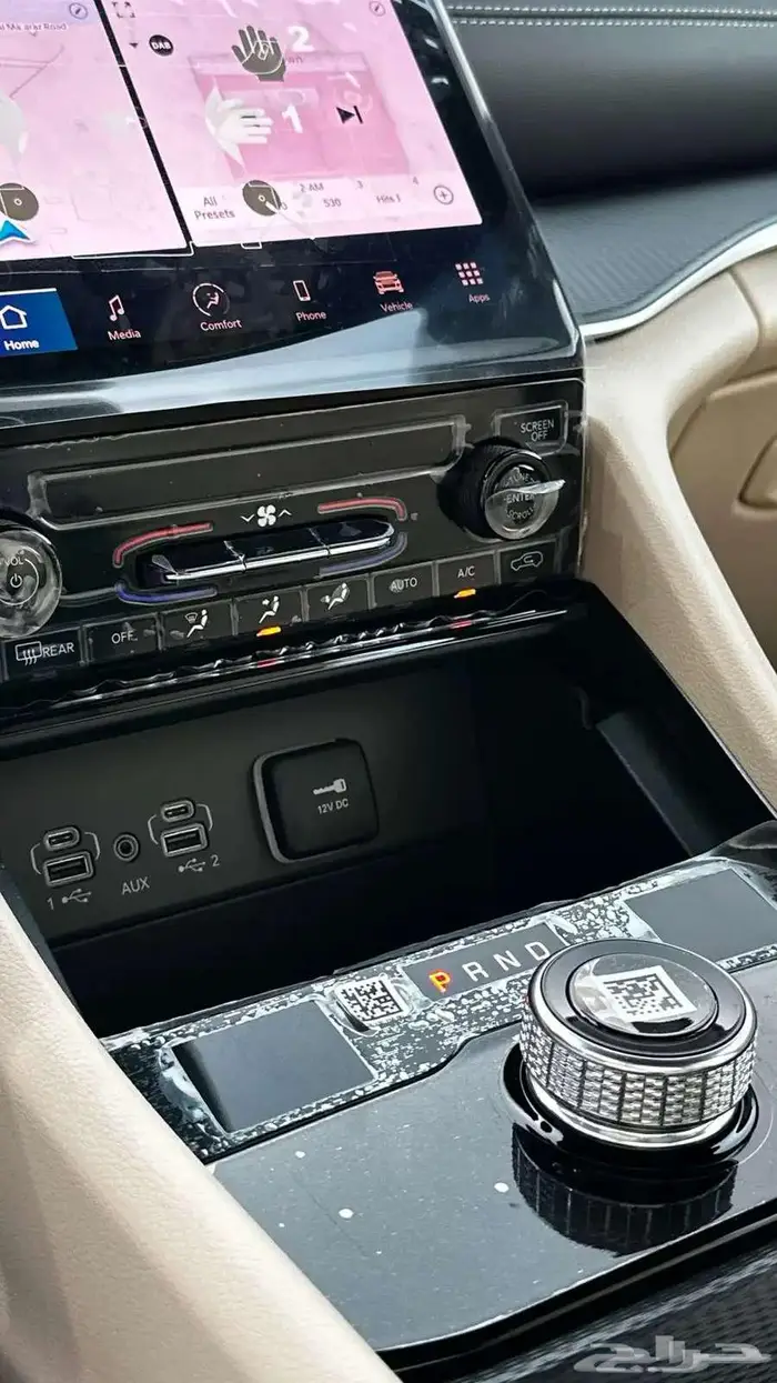 جيب جراند شيروكي لاريدو 2025 اقوي العروض لفتره محدوده 10