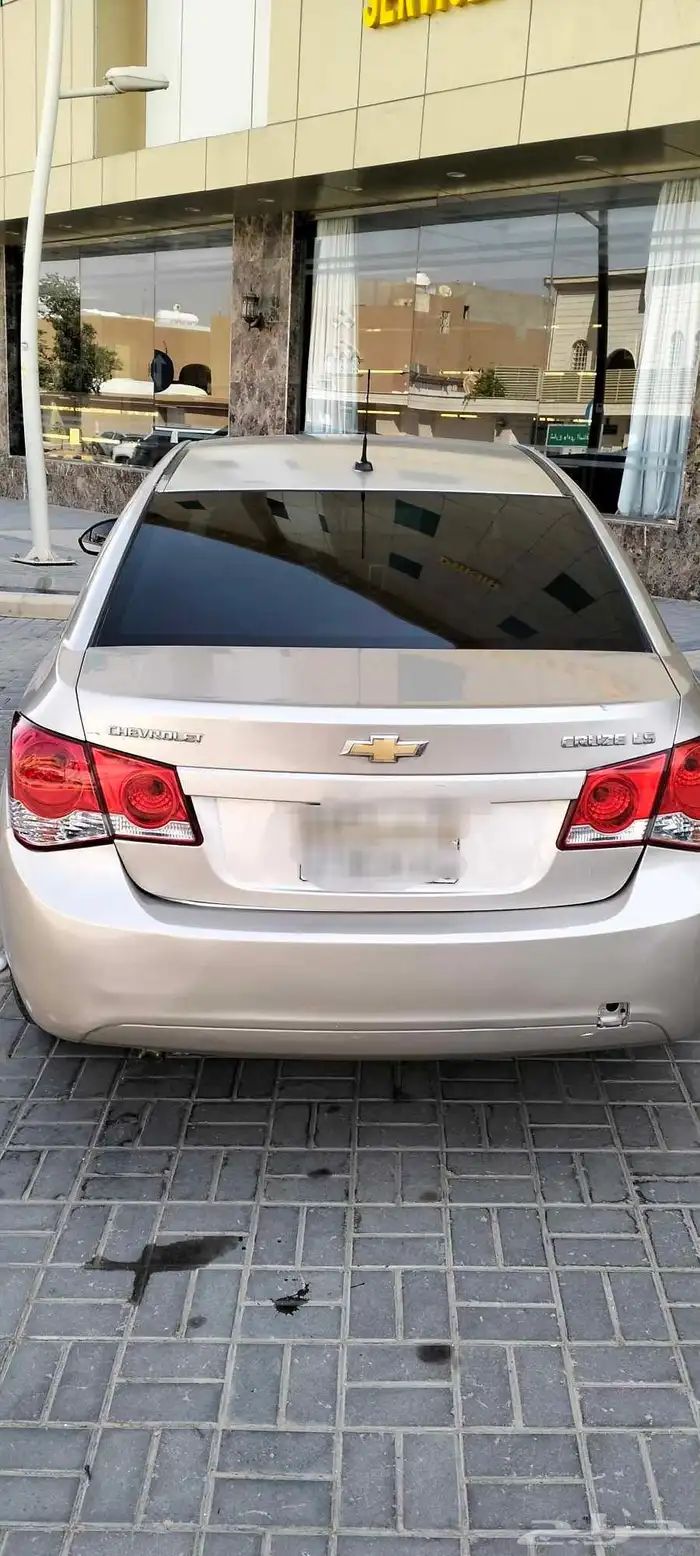 سياره شيفروليه كروز اتوماتيك 2011 5