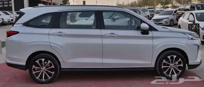 تويوتا فيلوز 2025 بالنقد والتقسيط 9