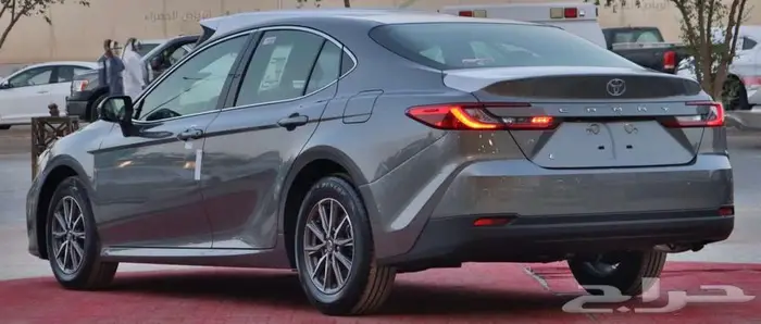 تويوتا كامري E بنزين 2025 سعودي اقل سعر 12