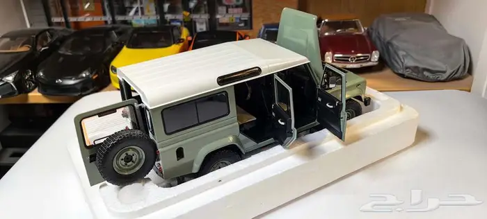 (( مجسم )) لاند روفر ديغندر كلاسيك 7