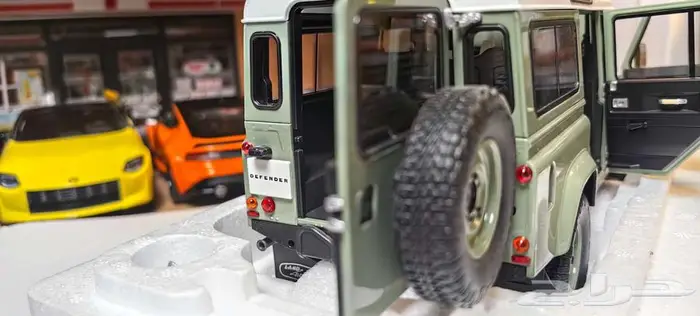 (( مجسم )) لاند روفر ديغندر كلاسيك 6