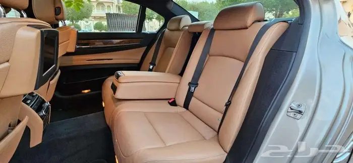 بي ام 730 موديل 2012 وارد الناغي 11