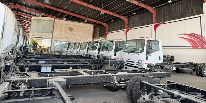 ايسوزو دينا شاص13طن و9.5طن و7.5طن 6طن و5طن و 4طن2025 فرع جده 17