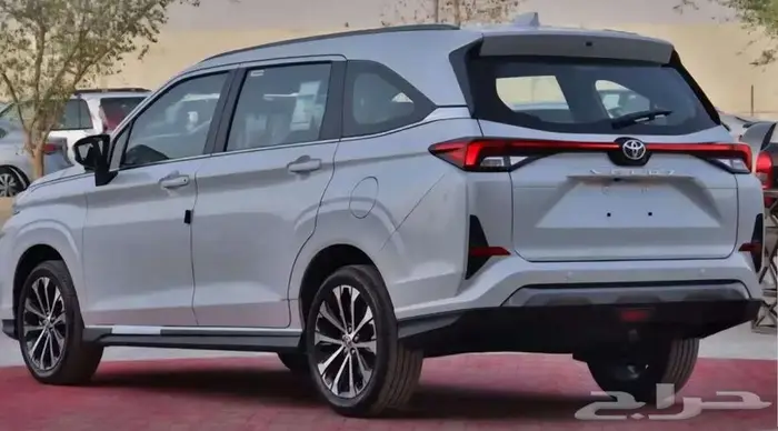 تويوتا فيلوز 2025 بالنقد والتقسيط 8