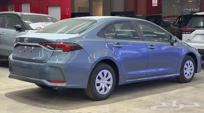 تويوتا كورولا استاندر XLE 2025 كاش وبنوك 4