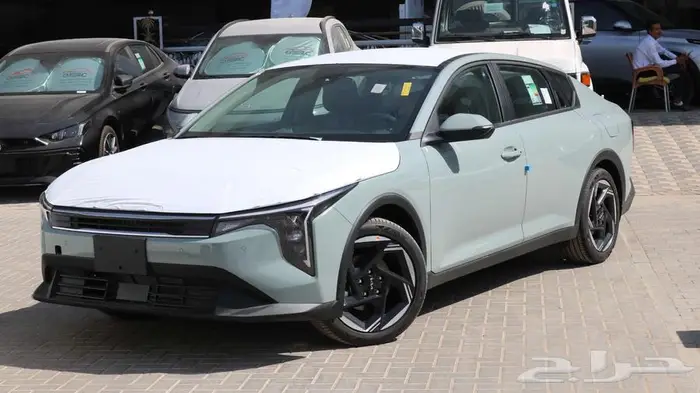 كيا 4 نص فل كاش واقساط باقل سعر 3