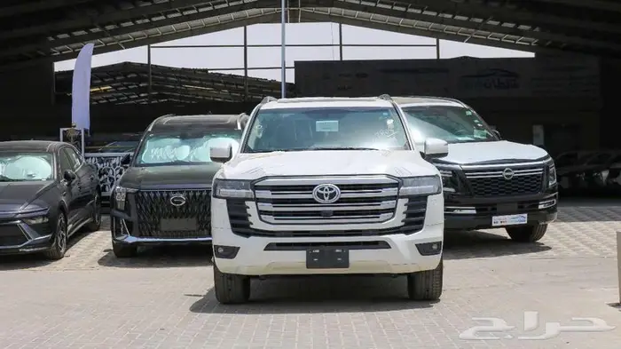 تويوتا جى اكس ار رقم 2 بنزين موديل 2025 متوفر كاش   اقساط 1