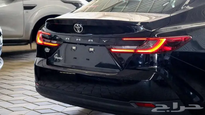 تويوتا كامري جراندي 2025 متوفر جميع الالوان اقساط اقل سعر 6