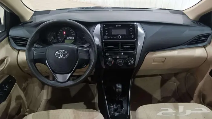 تويوتا يارس Y 2021 7