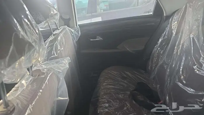 اكسنت فليت ستاندي 2026 كاش او اقساط 3