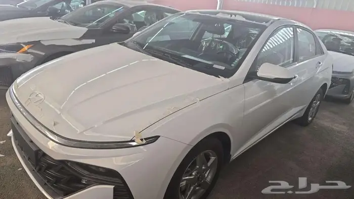 اكسنت فليت ستاندي 2026 كاش او اقساط 2