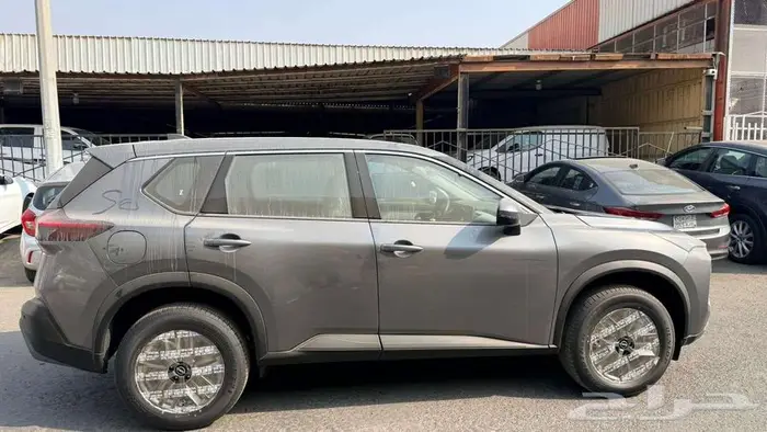 نيسان اكس تريل 7 راكب ستاندر بدون دبل 2026 6