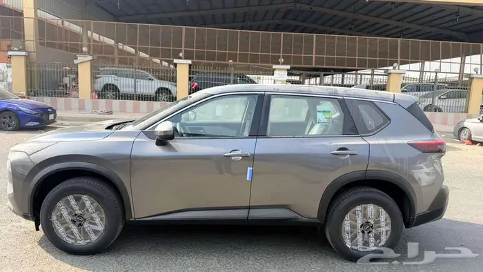 نيسان اكس تريل 7 راكب ستاندر بدون دبل 2026 9