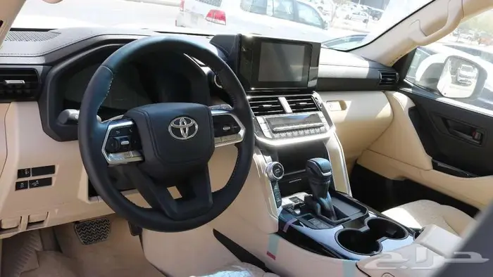 تويوتا لاند كروزر 2025 جميع الفئات 9