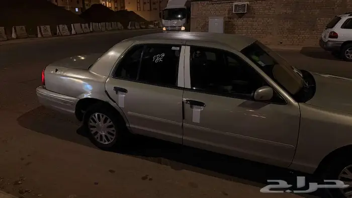 فورد فيكتوريا 2005 سمني للبيع 3