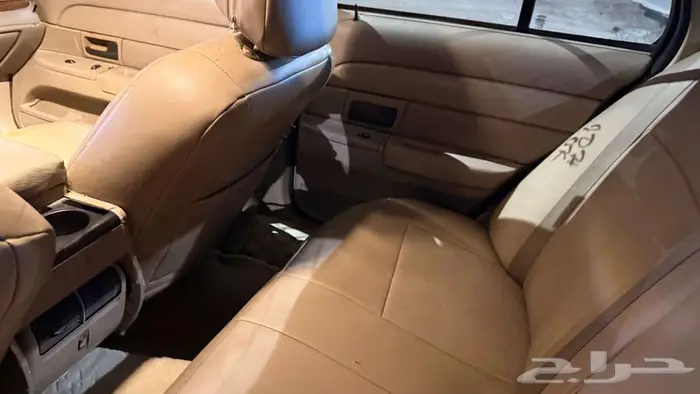 فورد فيكتوريا 2005 سمني للبيع 11