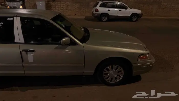 فورد فيكتوريا 2005 سمني للبيع 2