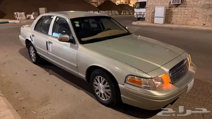 فورد فيكتوريا 2005 سمني للبيع 5