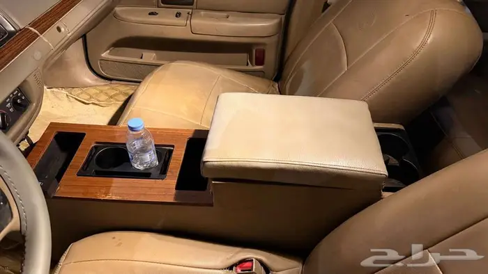 فورد فيكتوريا 2005 سمني للبيع 17