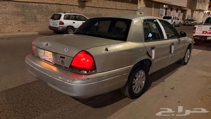 فورد فيكتوريا 2005 سمني للبيع 0